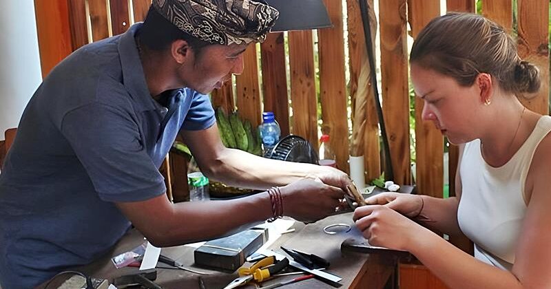 silver-jewelry-class